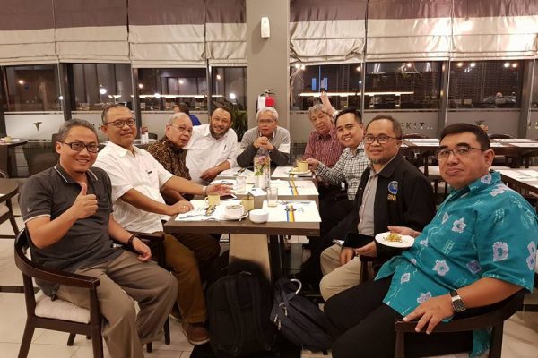 Bersama para Senior dan Profesor